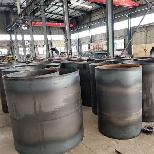 选择海东钢护筒的材质时考虑哪些条件？